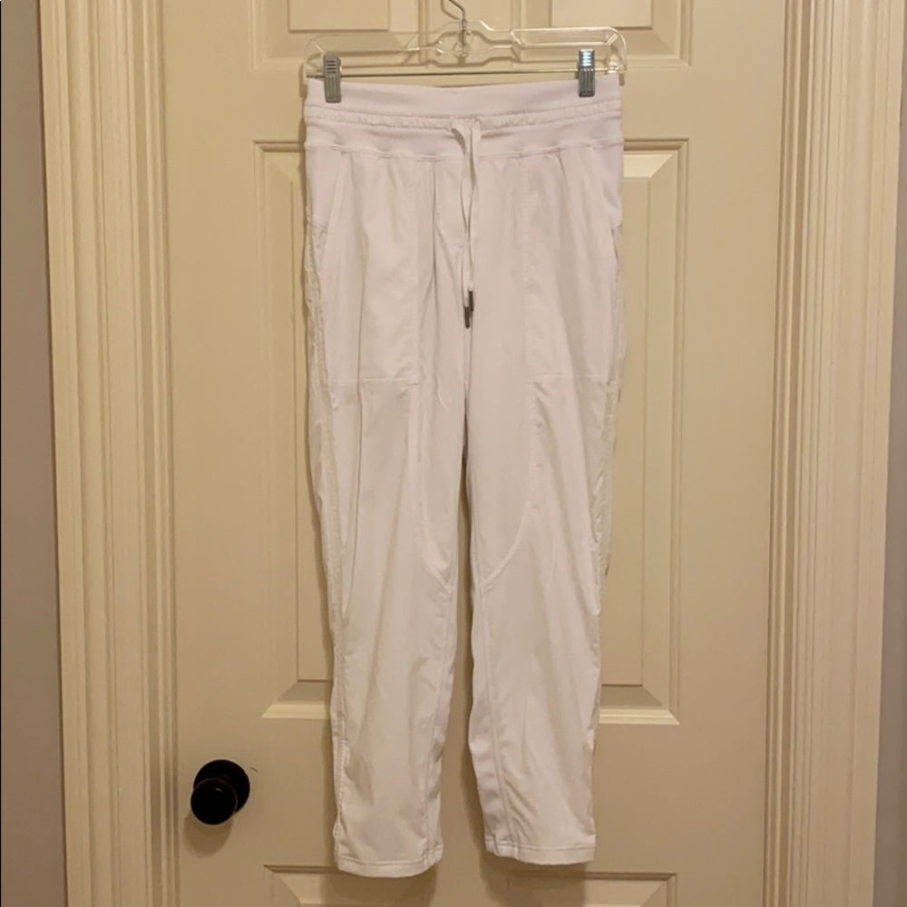 Lululemon white studio pants, size 6